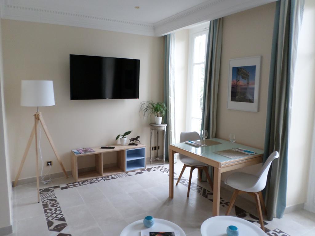 Apartment - Promenade Des Anglais Nice Rom bilde